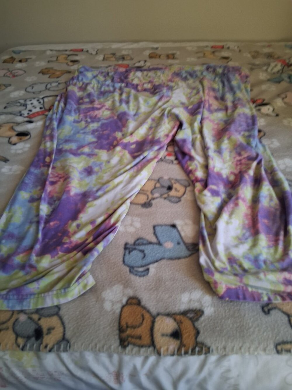 tye dye plus sized capris